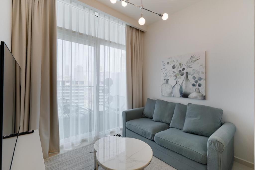 Brand New 1Br- Business Bay - Burj Khalifa View Apartman Dubaj Kültér fotó